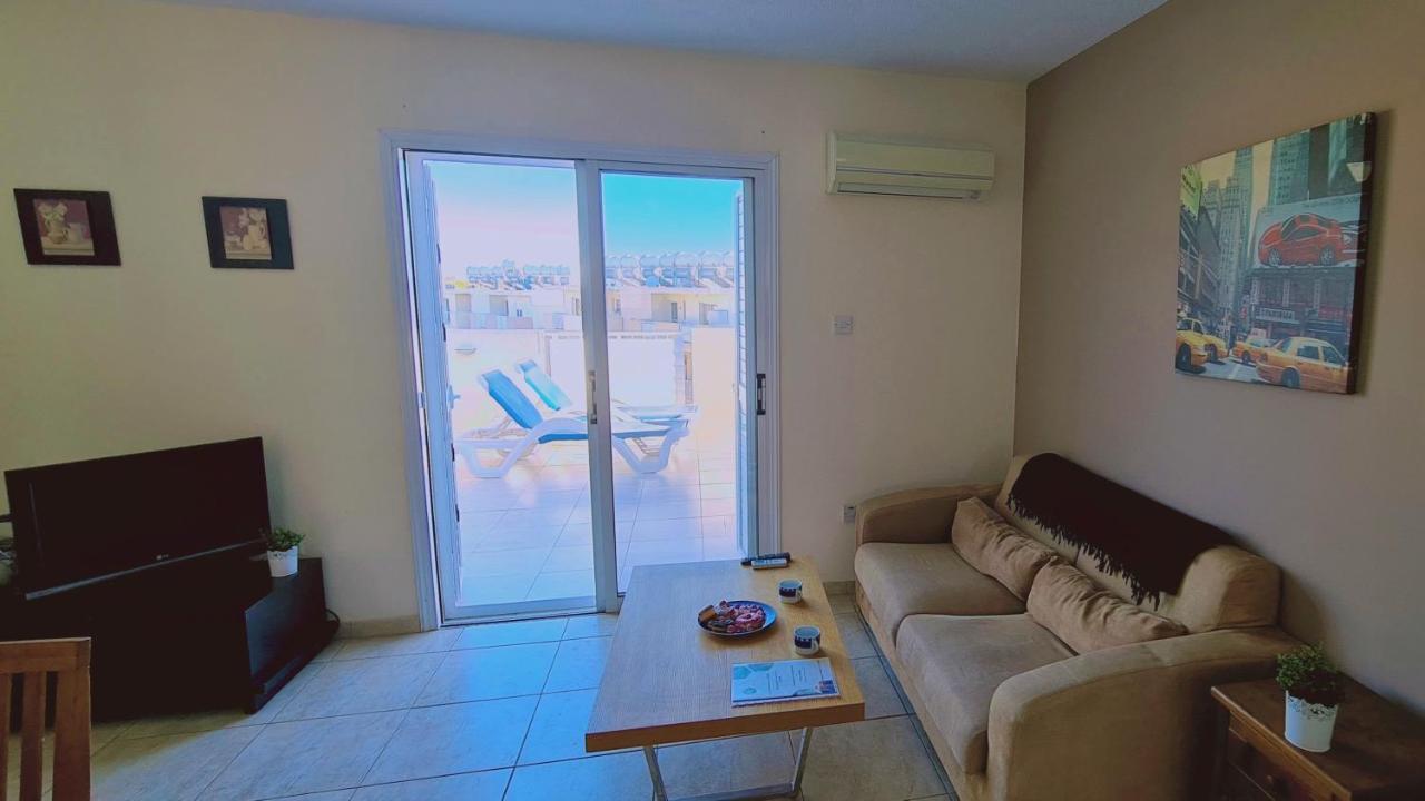 Stay Sunshine Apartment Паралімні Екстер'єр фото